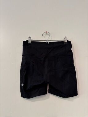 Lululemon Black Fast Free Bike Shorts Size 6 High Rise Pockets Womens Run Nulux